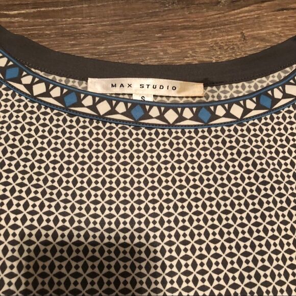 Max Studio Tunic Style Dress - Picture 3 of 5